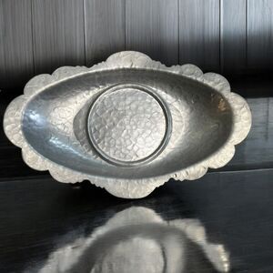 MCM Hand Wrought Hammered Aluminum Tray By Rodney Kent #438 Oval Scalloped Edge